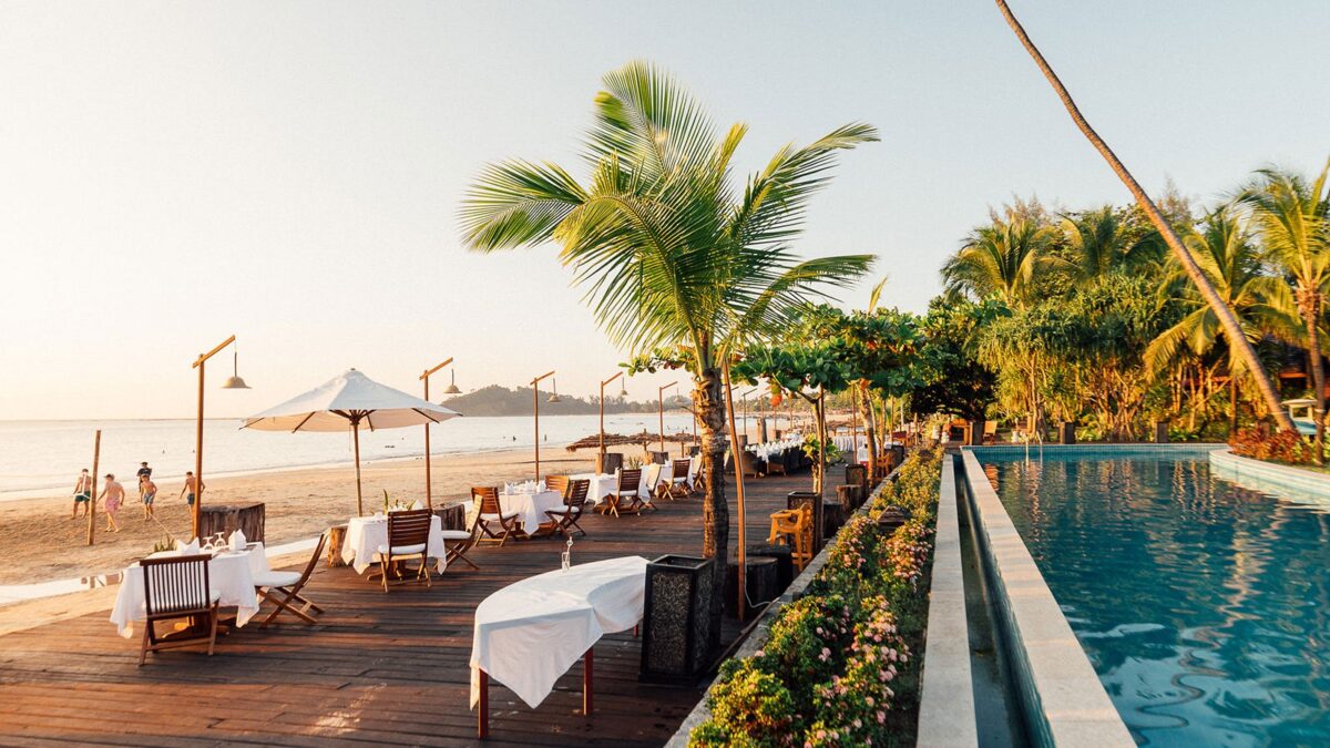 dinner on the beach