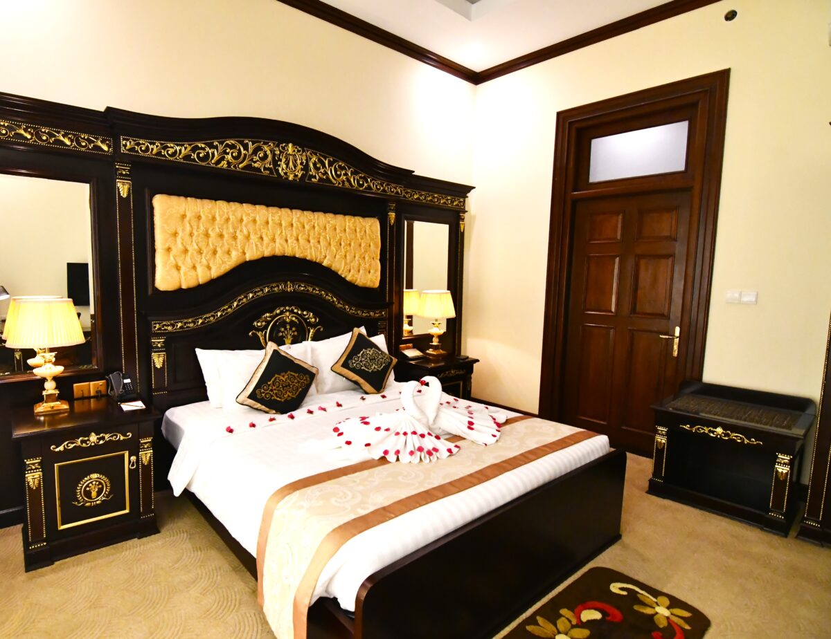 governor suite