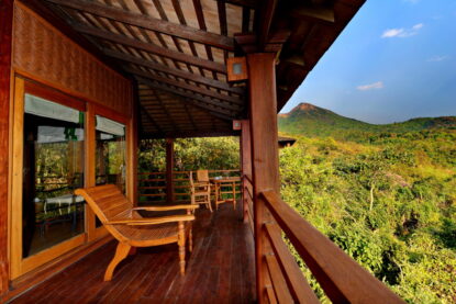 Forest View Room (Farm Side)